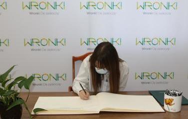 Wręczenie stypendi&oacute;w  (11)