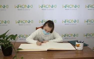 Wręczenie stypendi&oacute;w  (10)