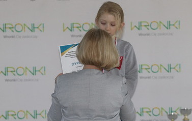 Warcaby (15)