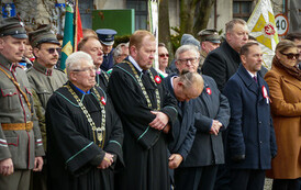www 107 P2200114
