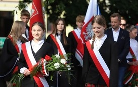 Narodowy Dzień Zwycięstwa (2)