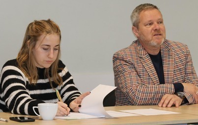 Zdjęcie do Radni juniorzy pracują już w komplecie