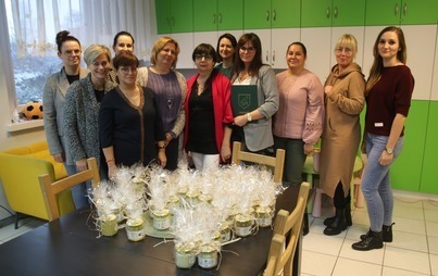 Zdjęcie do Wronieccy pracownicy socjalni świętowali sw&oacute;j dzień 