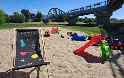 Zdjęcie do Plaża pod kładką ponowie otwarta 