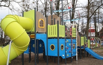 Zdjęcie do Nowy plac zabaw w Parku Cyryla Sroczyńskiego 
