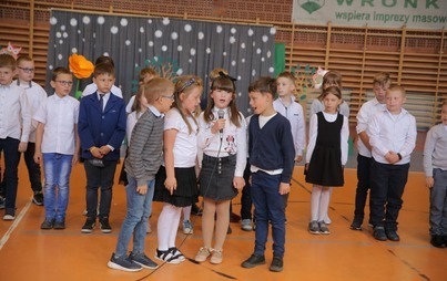 Zdjęcie do Biezdrowska szkoła świętowała jubileusz 