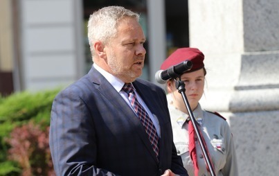 Zdjęcie do Uczciliśmy Święto Wojska Polskiego